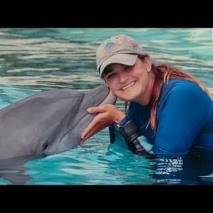 Meet your Posher, Corina